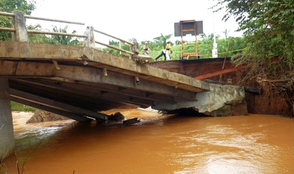 Foto del diario Panamá América (4/11/09)